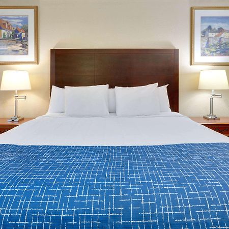 Travelodge By Wyndham Texarkana Ar Экстерьер фото