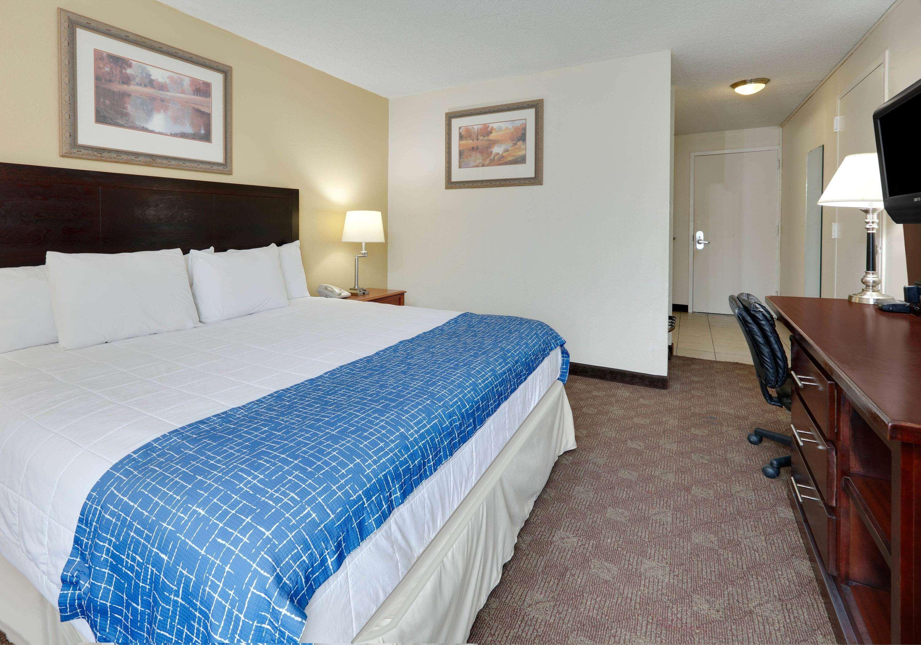 Travelodge By Wyndham Texarkana Ar Экстерьер фото