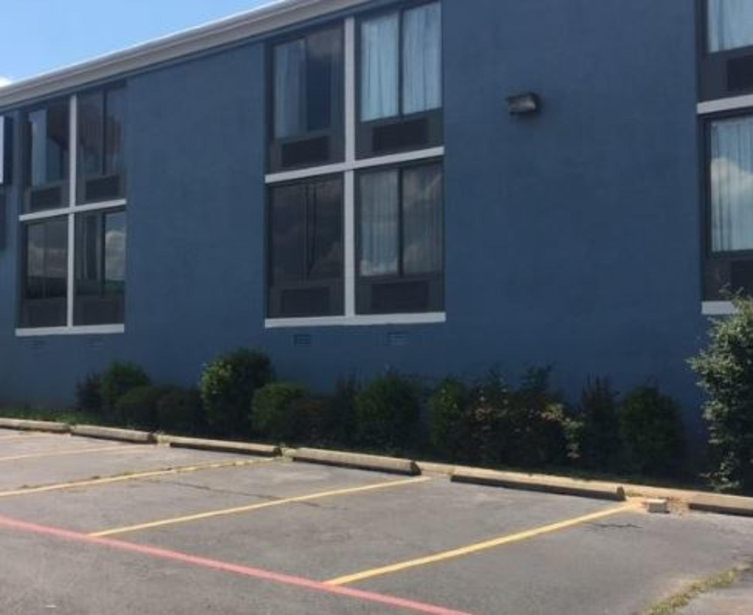 Travelodge By Wyndham Texarkana Ar Экстерьер фото