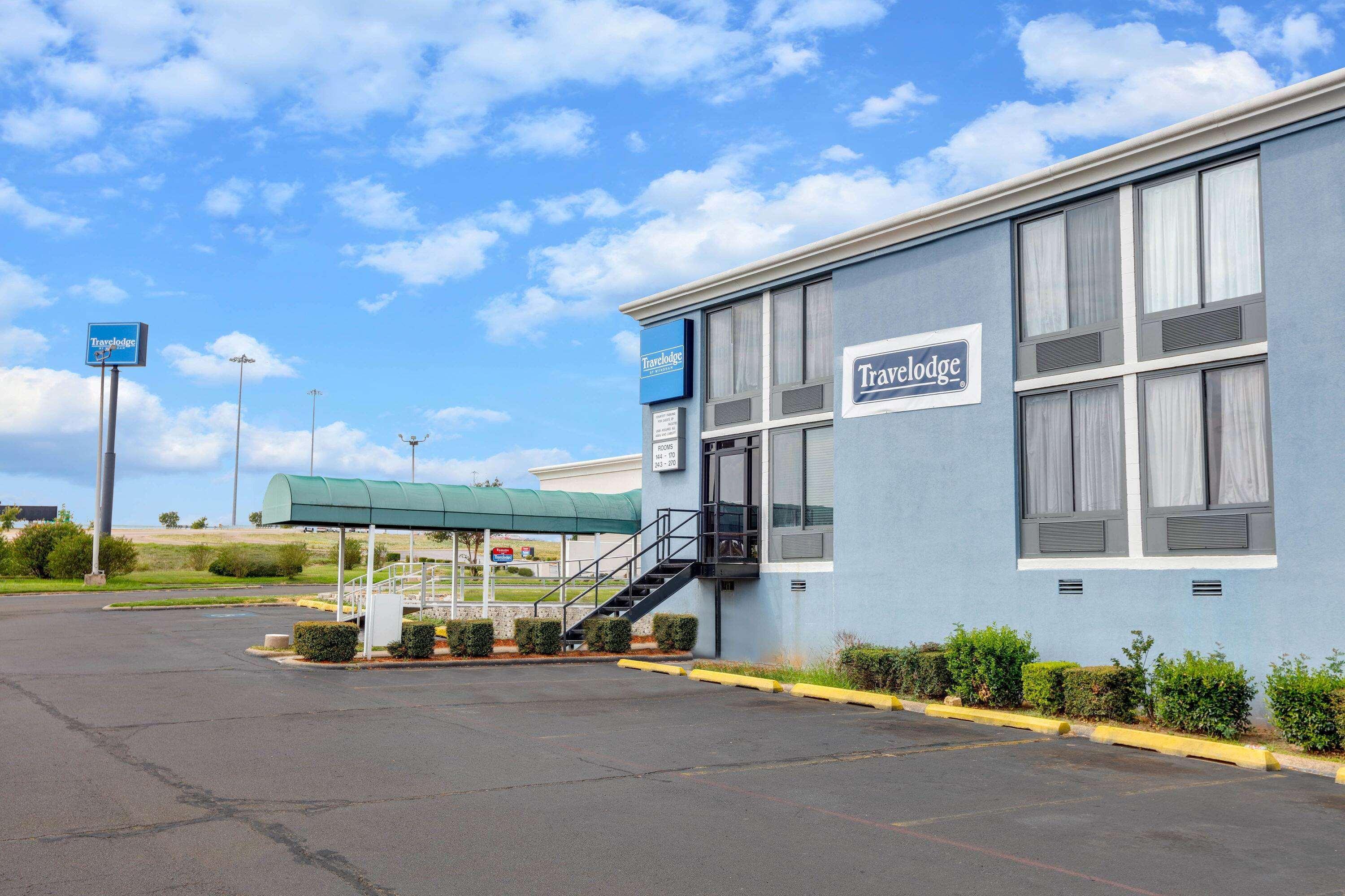 Travelodge By Wyndham Texarkana Ar Экстерьер фото