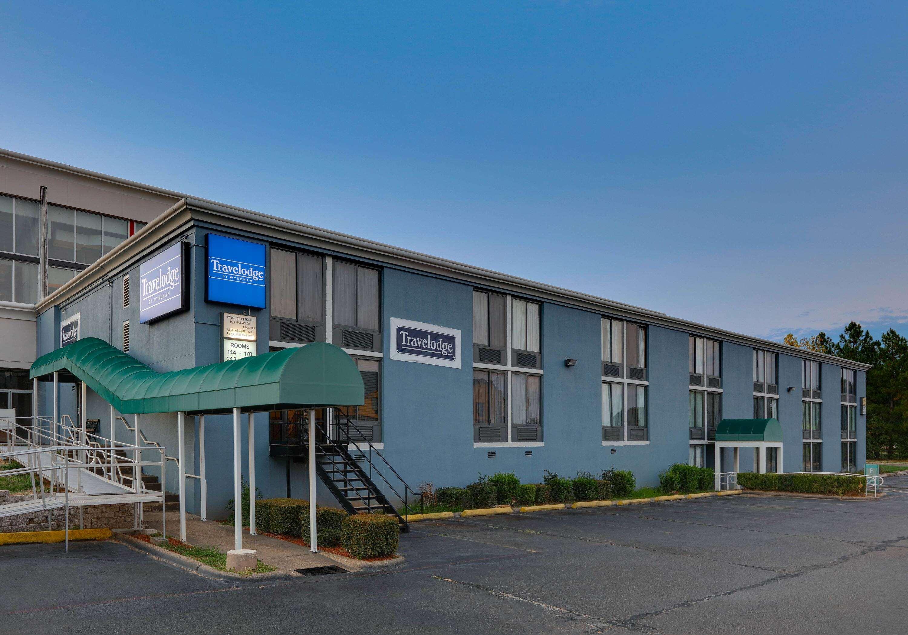 Travelodge By Wyndham Texarkana Ar Экстерьер фото